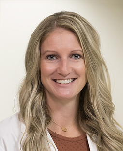 Hailey Schlesinger, 