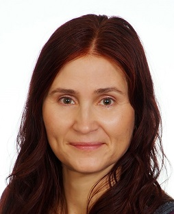 Paula Svasta, 