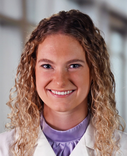 Samantha Eftemoff, 