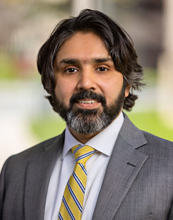Syed Naqvi, 