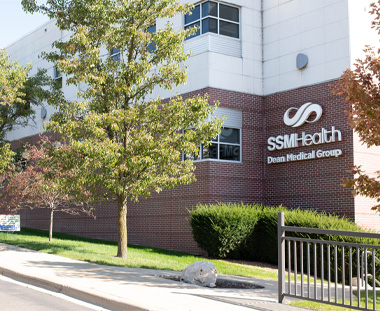 exterior of SSM Health Dean Medical Group in Stoughton, WI