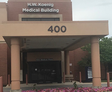 exterior of 400 Medical Plaza in Lake Saint Louis